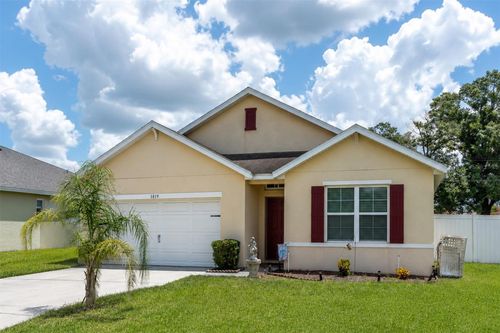 3839 Crystal Dew St, PLANT CITY, FL, 33567-2124 | Card Image