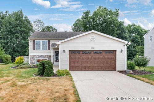 11662 Barnsley Road Se, Lowell, MI, 49331 | Card Image