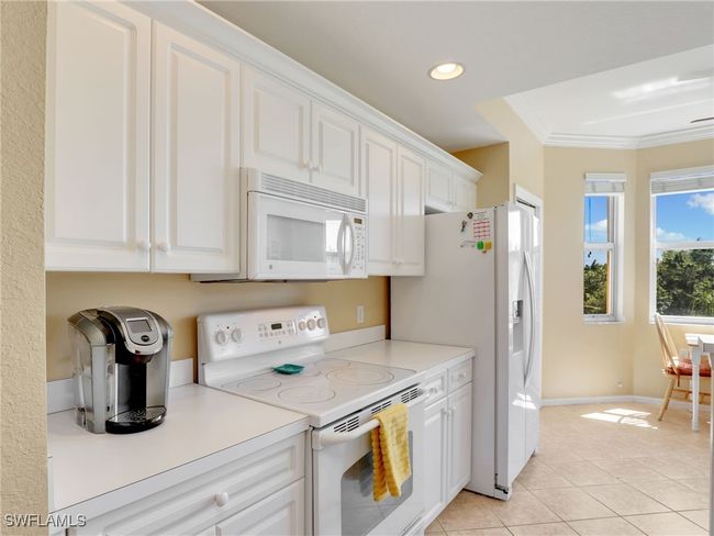 APT-336 - 8451 Kingbird Loop, Condo with 2 bedrooms, 2 bathrooms and null parking in ESTERO FL | Image 13