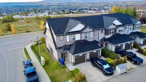5A Heritage Dr, Cochrane, AB, T4C2N6 | Card Image