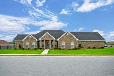 13801 Chesterfield Circle, House other with 4 bedrooms, 3 bathrooms and null parking in North Little Rock AR | Image 2