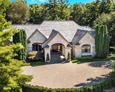 20 Hidden Ridge, Home with 4 bedrooms, 4 bathrooms and null parking in Bloomfield Hills MI | Image 3