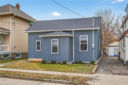 56 Division St, Saint Catharines, ON, L2R3G5 | Card Image