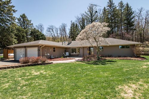 4812 8th Street Sw, Rochester Twp, MN, 55902 | Card Image