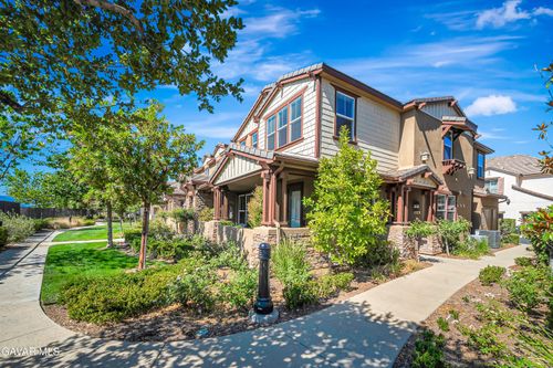 28606 Pietro Dr, Valencia, CA, 91354-2698 | Card Image