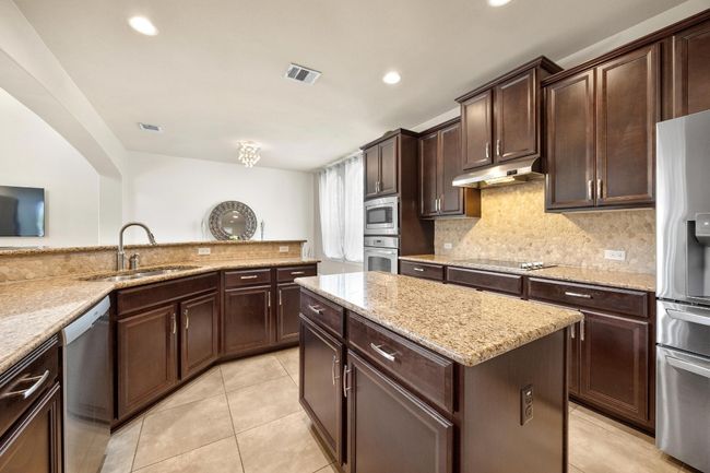 106 Tonkawa Trl W, House other with 4 bedrooms, 4 bathrooms and 6 parking in Austin TX | Image 14