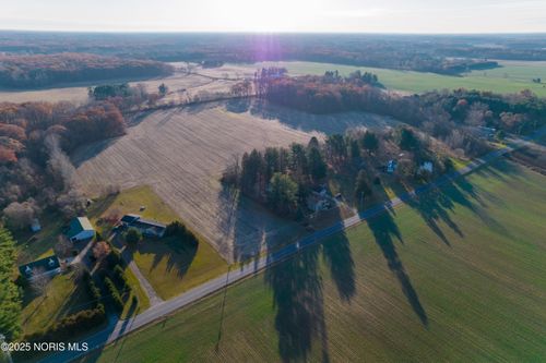 6330 County Road 4, Swanton, OH, 43558-9264 | Card Image