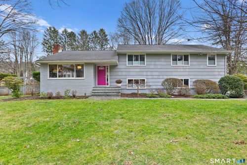 2 Rockyfield Rd, Westport, CT, 06880-2201 | Card Image