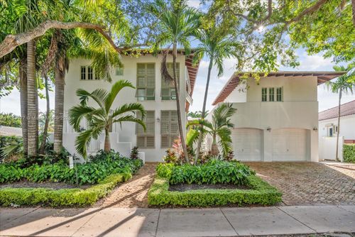 350 Woodcrest Rd, Key Biscayne, FL, 33149-1322 | Card Image