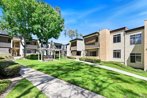 145-432 Edgehill Ln., Oceanside, CA, 92054 | Card Image