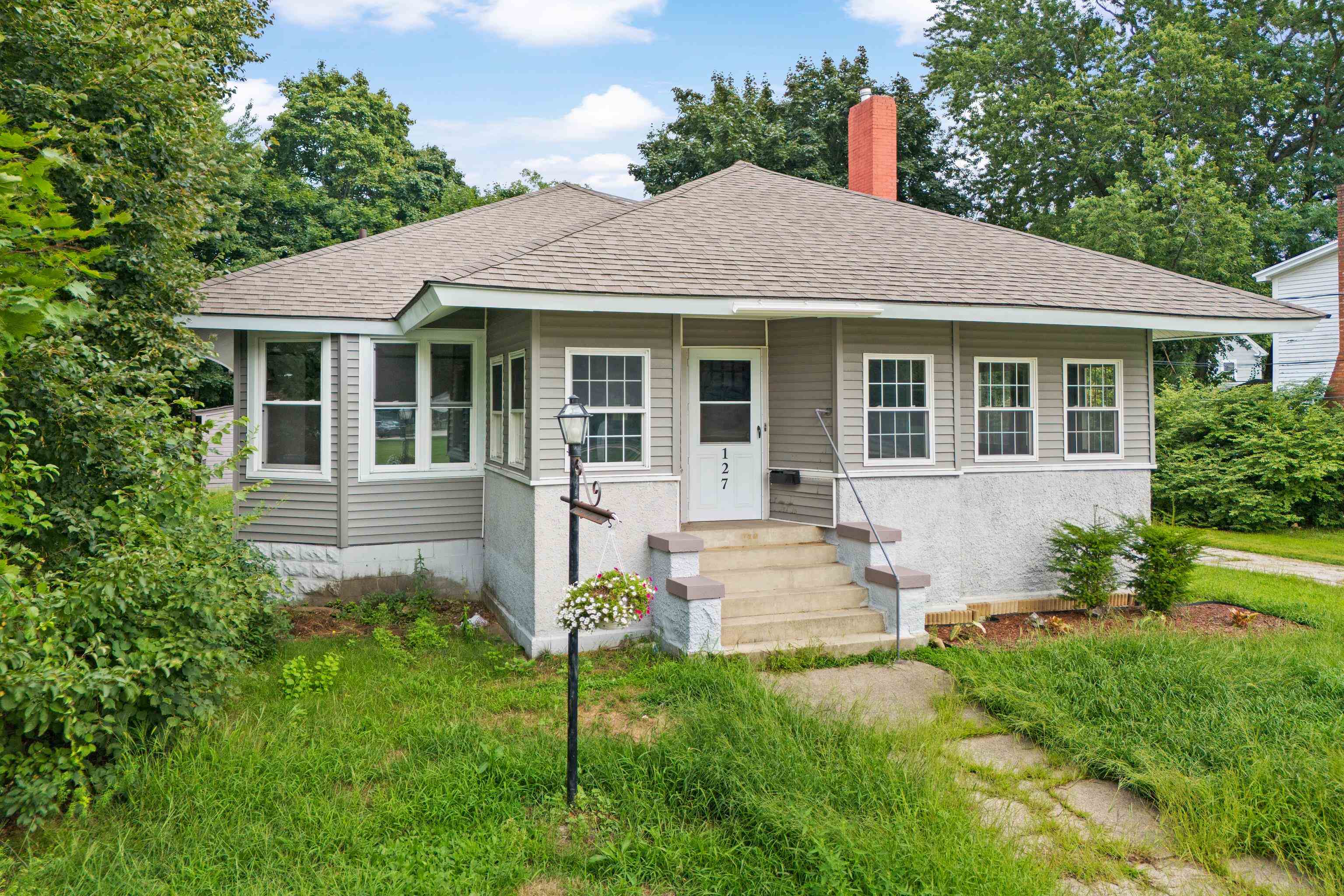 Wakefield St, Rochester, NH 03867