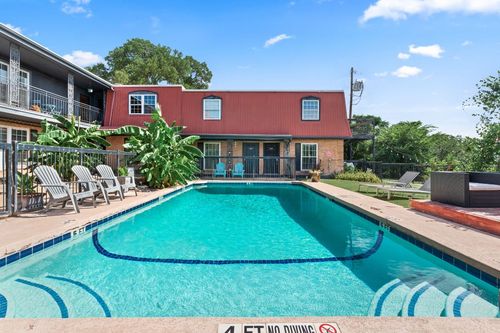 apt-304-900 S Lamar Blvd, Austin, TX, 78704-1552 | Card Image