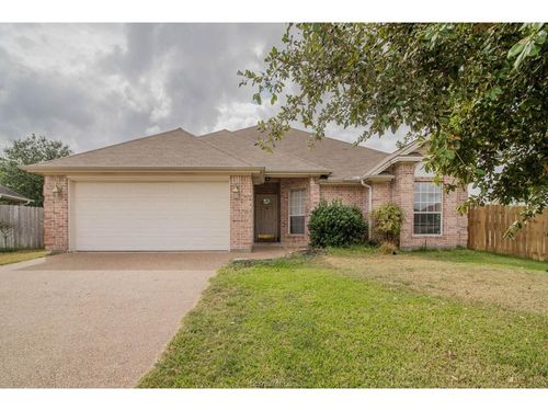 218 Stuttgart Cir, College Station, TX, 77845-3943 | Card Image