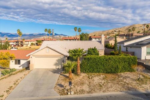 68206 Calle Azteca, Desert Hot Springs, CA, 92240-6423 | Card Image