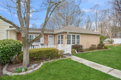 109 Revere Drive, Islip, NY, 11782 | Card Image