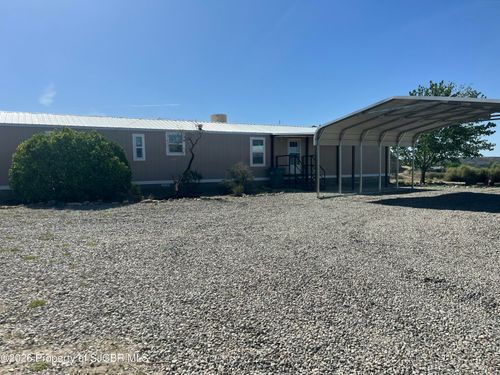 8 Road 3451, Flora Vista, NM, 87415-9665 | Card Image
