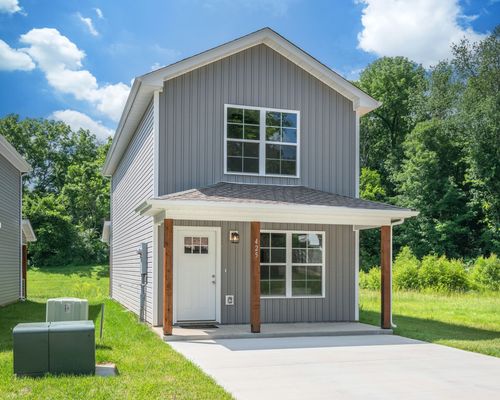 425 Via Drive, Clarksville, TN, 37043 | Card Image