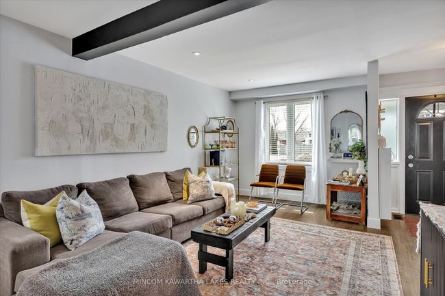 660 Romaine St, House other with 4 bedrooms, 2 bathrooms and 2 parking in Peterborough ON | Image 6
