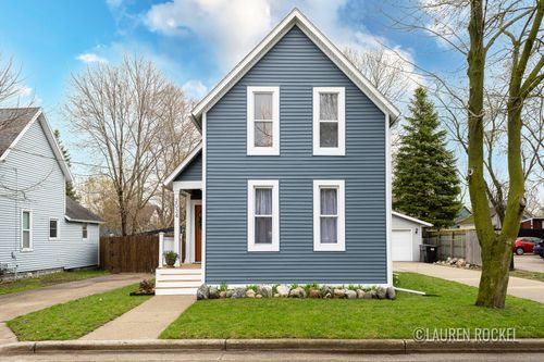 2034 Roos Ave Sw, Wyoming, MI, 49509-1912 | Card Image