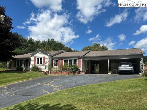453 Smith Acres Rd, Ennice, NC, 28623-9089 | Card Image
