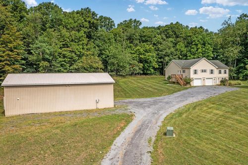 102 Zebra Ln, BERKELEY SPRINGS, WV, 25411-4176 | Card Image