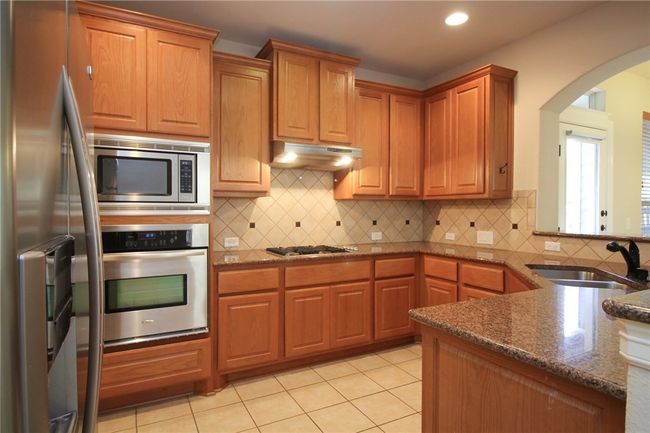 4225 Threadgill St, House other with 3 bedrooms, 3 bathrooms and 2 parking in Austin TX | Image 16