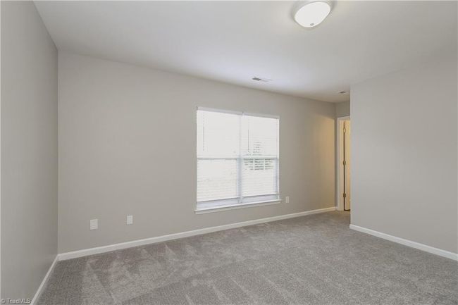 3885 Thornaby Cir, Home with 3 bedrooms, 3 bathrooms and null parking in Winston-Salem NC | Image 9