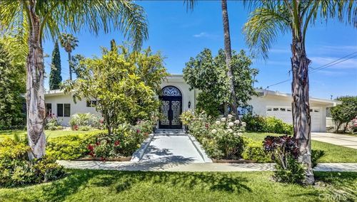 5115 Boda Pl, Woodland Hills, CA, 91367-5815 | Card Image