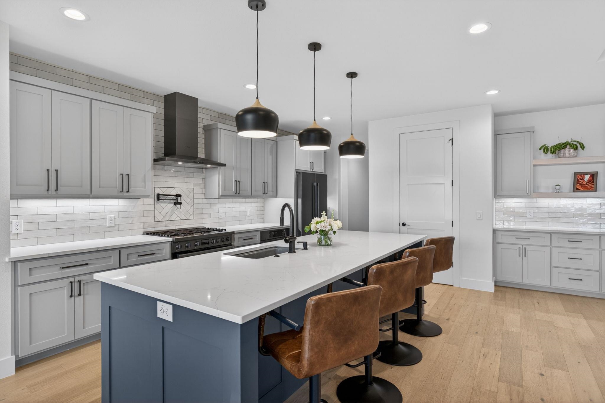 Residential in Horseshoe Bay 3