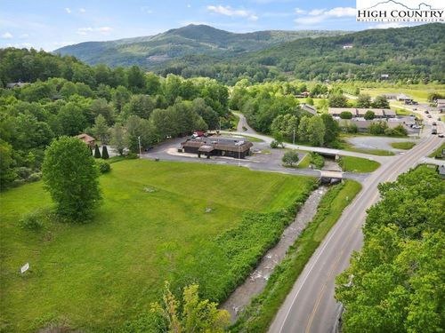 102 Banner Creek Road, Banner Elk, NC, 28604 | Card Image