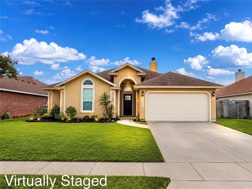 7006 Presidio Dr, Corpus Christi, TX, 78414-3952 | Card Image