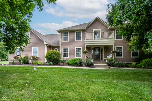 2584 E Fairway Village Dr, Greenfield, IN, 46140-7501 | Card Image