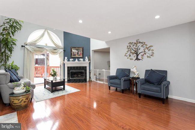 158 Kingsland Cir, Townhouse with 4 bedrooms, 3 bathrooms and null parking in Monmouth Junction NJ | Image 11
