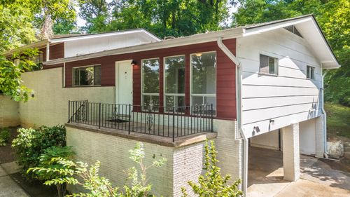 204 Valley View Ave, Chattanooga, TN, 37415-2607 | Card Image