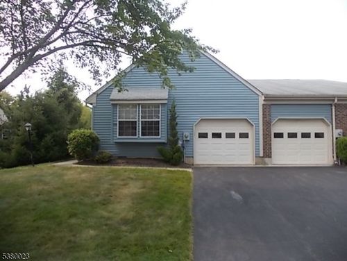 29 Hillsborough Dr, Monroe Twp, NJ, 08831-4746 | Card Image