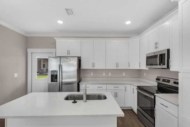 384 Date Palm Ln_20250610_80 | Image 5