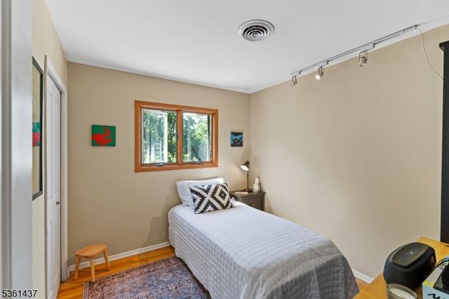 5 Meade Ct, House other with 4 bedrooms, 2 bathrooms and null parking in Piscataway NJ | Image 14