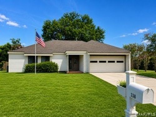 338 Daffodil Dr, Millbrook, AL, 36054-5026 | Card Image