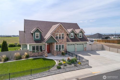 726 L St Sw, Quincy, WA, 98848-1677 | Card Image