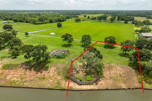 4 County Road 344, Sweeny, TX, 77480 | Card Image