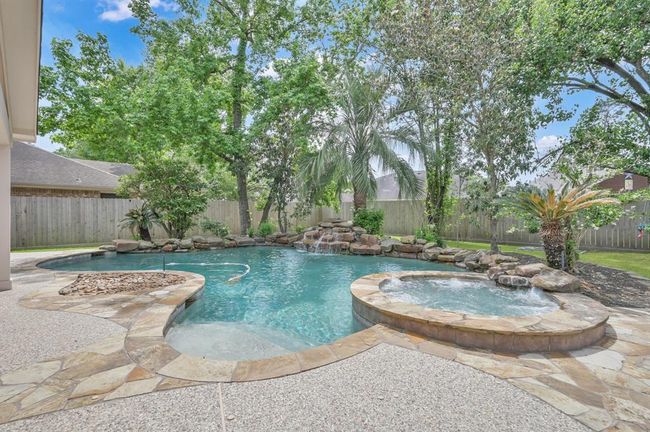 POOL AND SPA | Image 36
