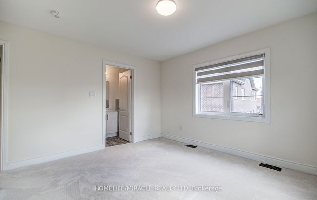 28 Yvonne Dr, House attached with 3 bedrooms, 4 bathrooms and 1 parking in Brampton ON | Image 33