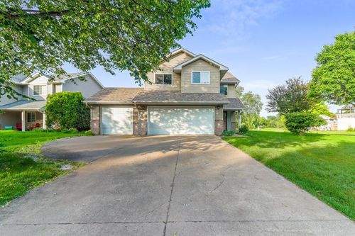 10641 Able St Ne, Blaine, MN, 55434-4528 | Card Image