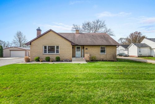 206 E South St, Mansfield, IL, 61854-6743 | Card Image
