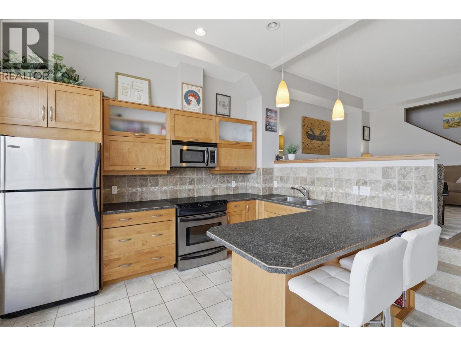 Residential in Scotch Creek 5