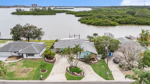 5694 Oakhurst Dr, SEMINOLE, FL, 33772-7041 | Card Image