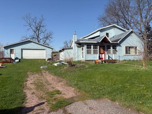 908 Mound St, Baraboo, WI, 53913-2615 | Card Image