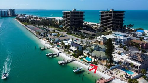 7777 Bayshore Dr, TREASURE ISLAND, FL, 33706-3521 | Card Image