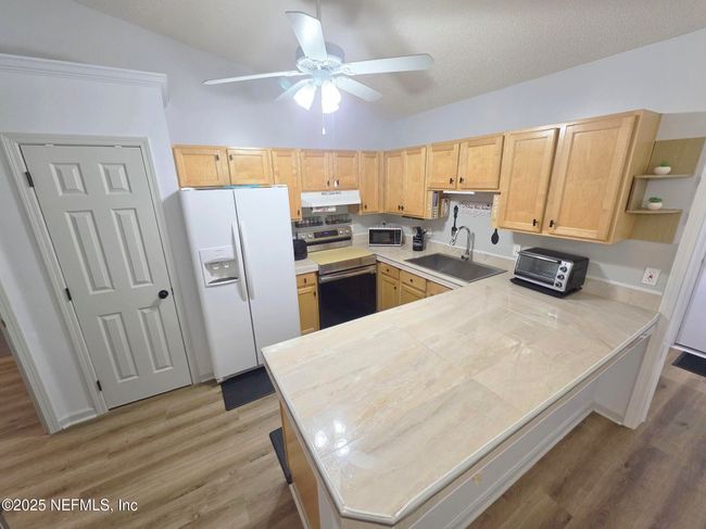 231 3 Rd St W, House other with 2 bedrooms, 2 bathrooms and null parking in BALDWIN FL | Image 12