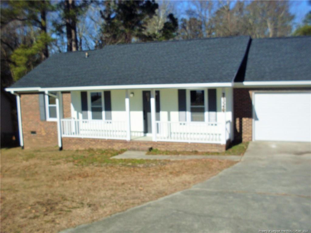 Van Grayson Loop, Fayetteville, NC 28314
